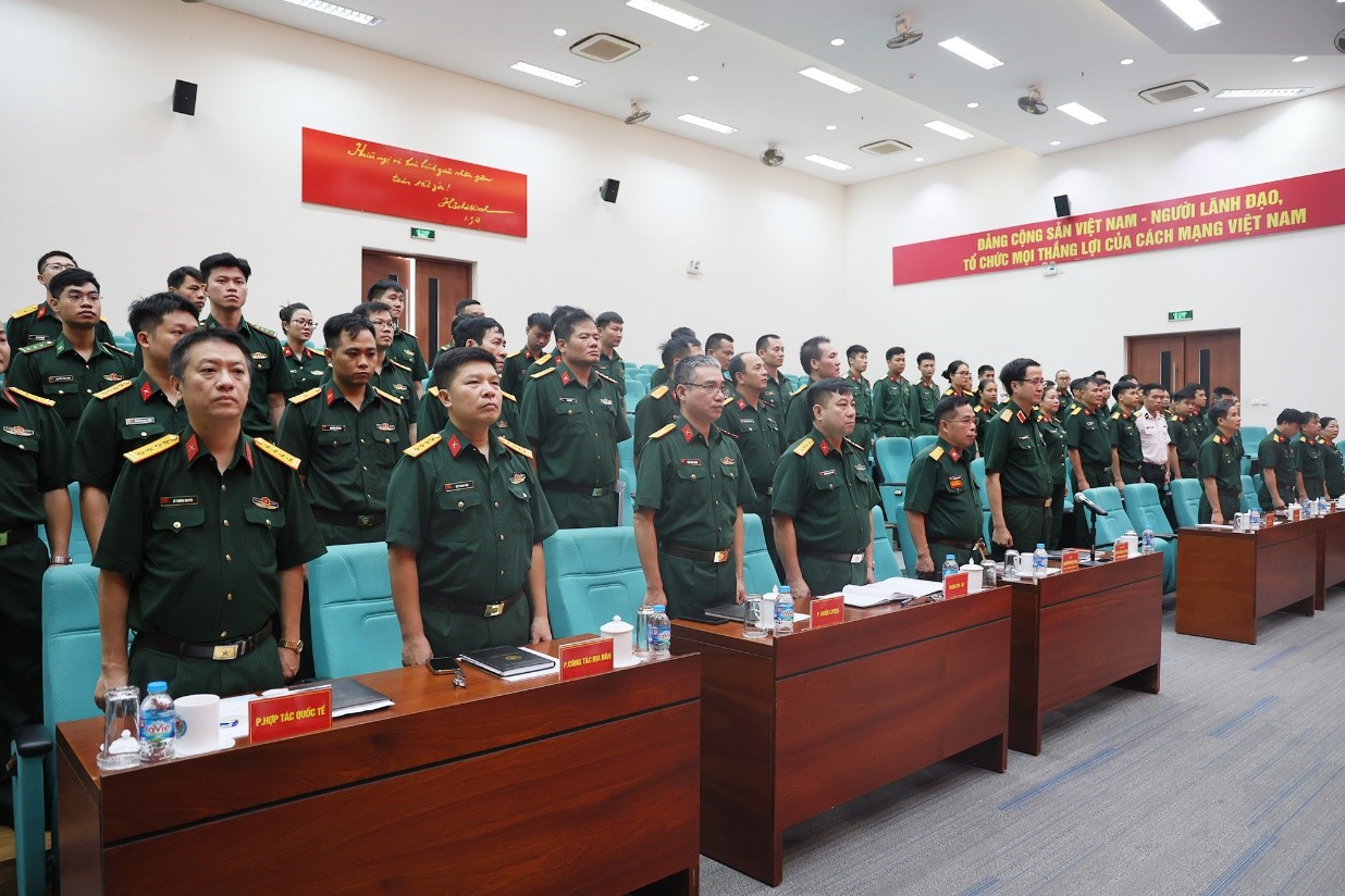 /UploadStore/admin/250716 doi thoai dan chu/01.jpg